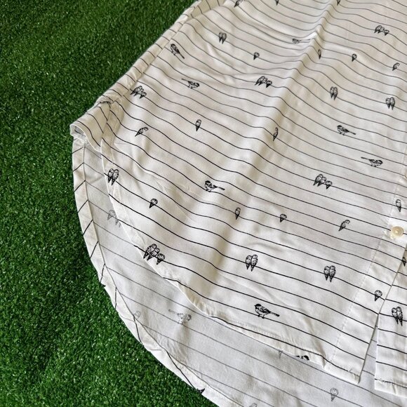 Jane + Delancey Button Up Bird on a Wire Pattern Lightweight White Blouse Size M - Picture 6 of 13